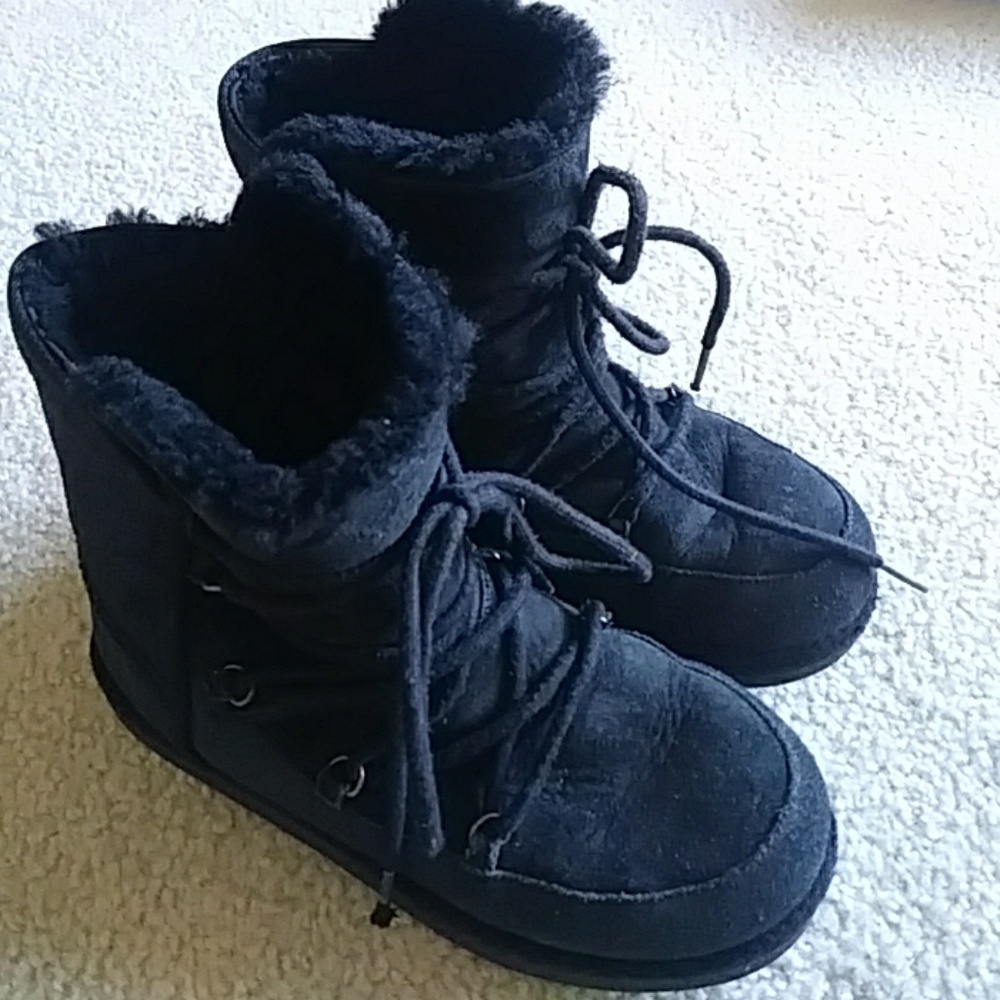 UGG K Elise Black Girls 4/Women's 6